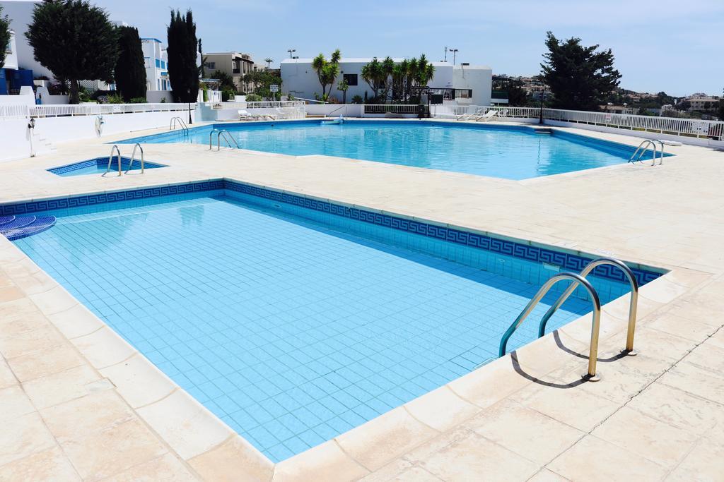 Paphos Ikaria Village Sea View Apartment מראה חיצוני תמונה